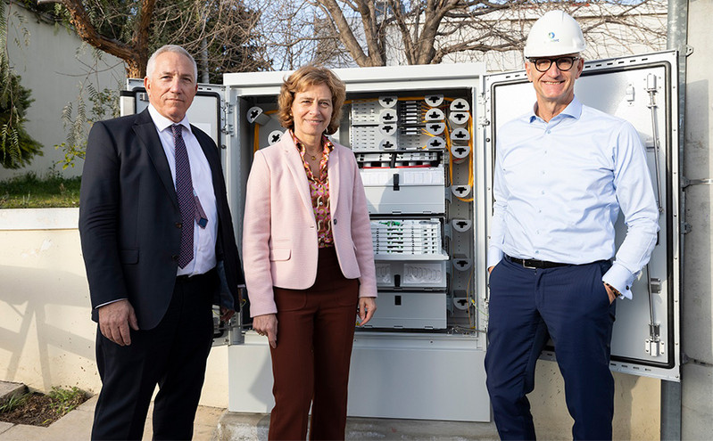 Ο CEO του Ομίλου Deutsche Telekom, Tim Höttges, στην Ελλάδα: επίσκεψη σε έργα εγκατάστασης δικτύου οπτικών ινών
