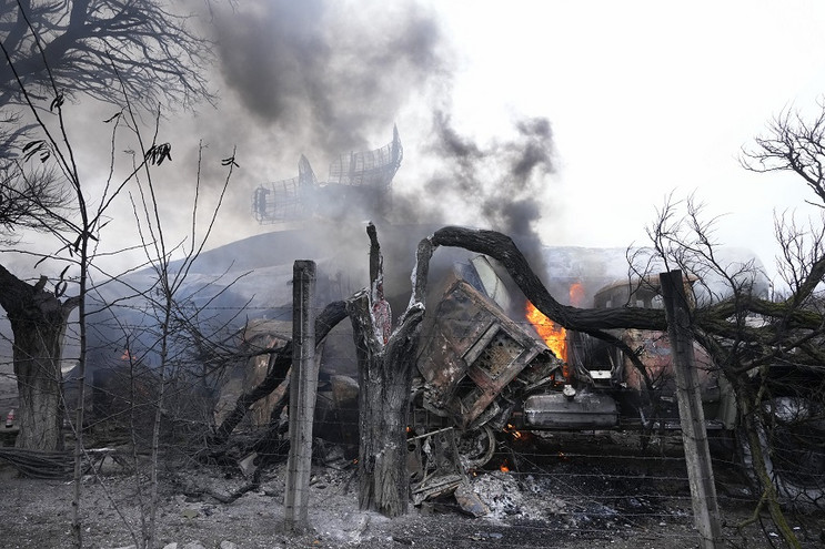 Πόλεμος στην Ουκρανία: Οι Ρώσοι υπέστησαν απώλειες και έχουν πρόβλημα με καύσιμα και ανεφοδιασμό, λέει το Κίεβο