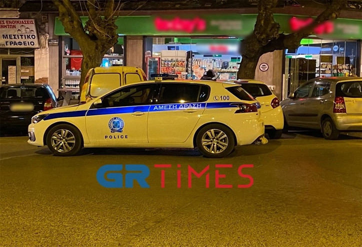 Θεσσαλονίκη: Ληστεία υπό την απειλή μαχαιριού στο κέντρο της πόλης
