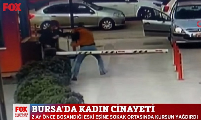 Τουρκία: Αστυνομικός πυροβόλησε την πρώην σύζυγό του στη μέση του δρόμου