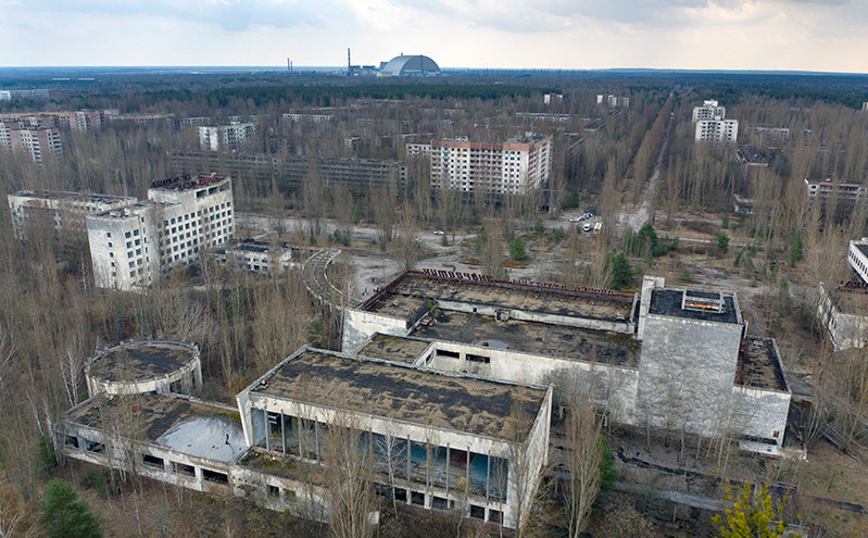 Νέος συναγερμός στο Τσερνόμπιλ: Ζημιά σε γραμμή ηλεκτροδότησης του πυρηνικού σταθμού
