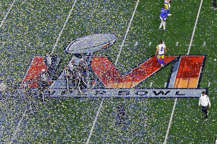 Super Bowl: Οι Λος Άντζελες Ραμς σήκωσαν το τρόπαιο μέσα στο σπίτι τους