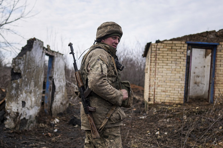 Ουκρανία: Εκρήξεις στο Ντόνετσκ – Για επίθεση προτού ξημερώσει κάνει λόγο ο ΥΠΕΞ των ΗΠΑ, Άντονι Μπλίνκεν