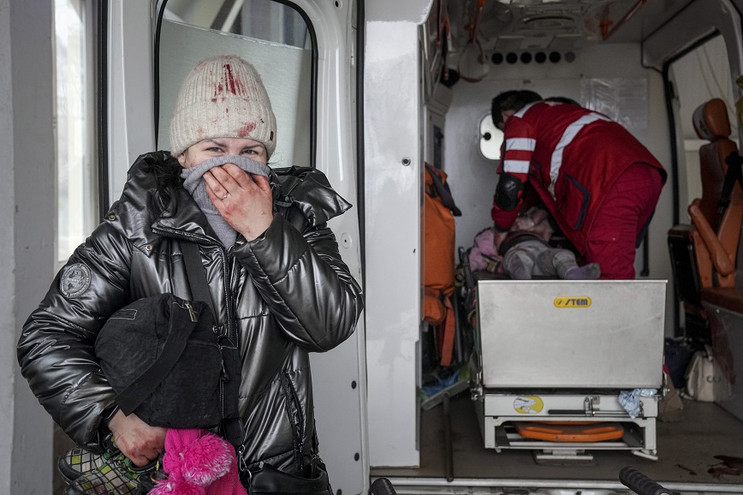 Πόλεμος στη Ουκρανία: «Εκτός λειτουργίας 61 νοσοκομεία εξαιτίας των ρωσικών επιθέσεων»