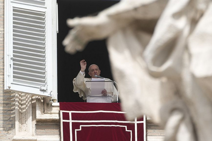 Πάπας Φραγκίσκος: Η ανθρωπότητα πρέπει να καταργήσει τον πόλεμο, προτού ο πόλεμος αφανίσει την ανθρωπότητα