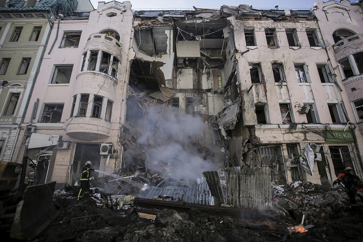 Ουκρανία: Πύραυλοι έπληξαν κατοικημένη περιοχή κοντά στην Οδησσό