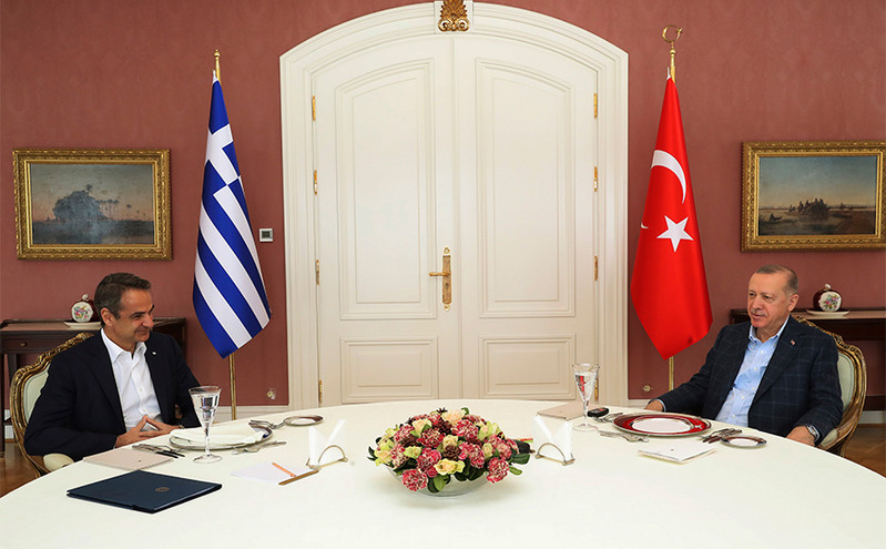 Νέο μήνυμα της κυβέρνησης στην Τουρκία: Η Ελλάδα δεν θα συνομιλεί με τους όρους του Ερντογάν