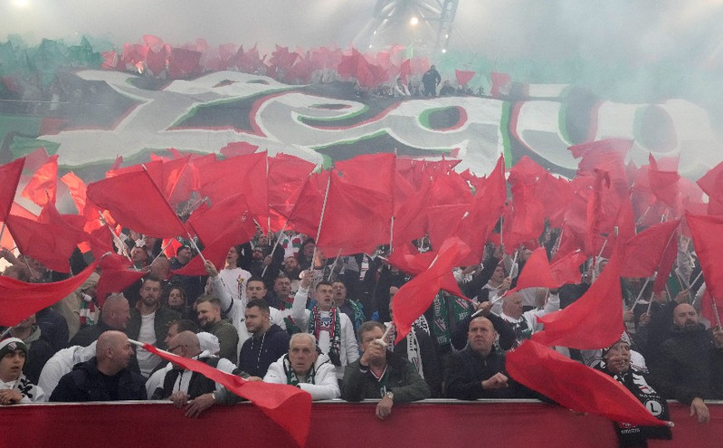 Πολωνία: Πανό με τον Πούτιν να απαγχονίζεται σήκωσαν οι οπαδοί της Λέγκια Βαρσοβίας &#8211; Δείτε τη φωτογραφία