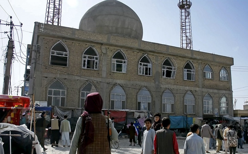 Αφγανιστάν: Ισχυρή έκρηξη σε τζαμί στην Καμπούλ &#8211; Τουλάχιστον 10 νεκροί και 15 τραυματίες