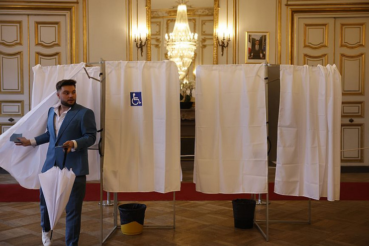 Γαλλικές Εκλογές: Στο 28% αναμένεται να φθάσει η αποχή
