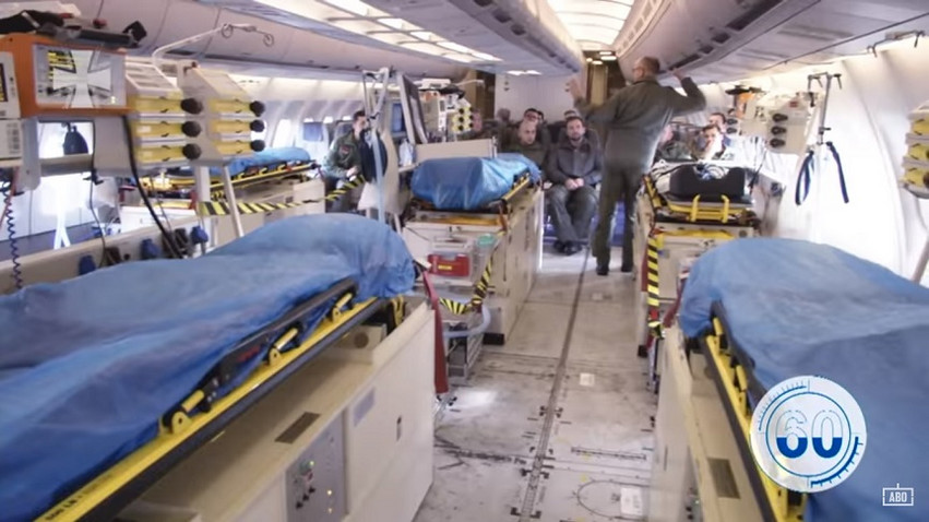 Πόλεμος στην Ουκρανία: Ο γερμανικός στρατός ενεργοποίησε το «ιπτάμενο νοσοκομείο» για να μεταφέρει Ουκρανούς τραυματίες