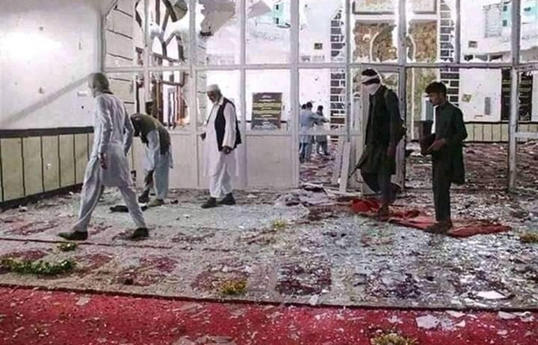 Αφγανιστάν: Έκρηξη σε σιιτικό τέμενος – Δεκάδες θύματα