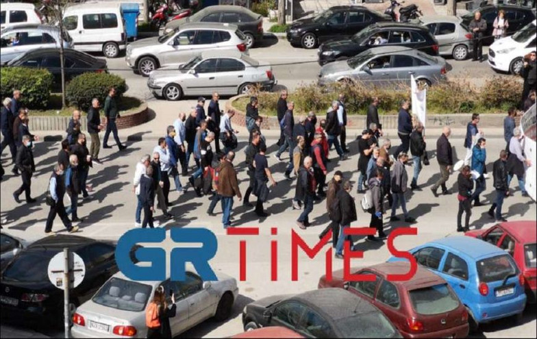Θεσσαλονίκη: Πορεία από εργαζόμενους του ΟΑΣΘ