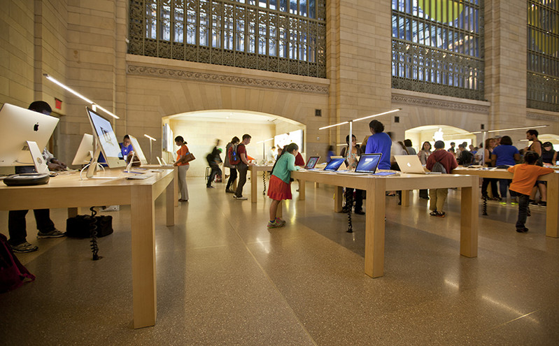 Apple: Εργαζόμενοι σε κατάστημα στη Νέα Υόρκη ετοιμάζονται να ιδρύσουν συνδικάτο