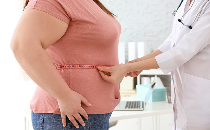 Έρευνα &#8211; «καμπανάκι» για τις παχύσαρκες γυναίκες και τον καρκίνο της μήτρας