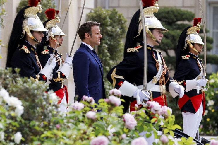 Ξεκίνησε κι επίσημα η δεύτερη θητεία του Εμανουέλ Μακρόν ως προέδρου της Γαλλίας