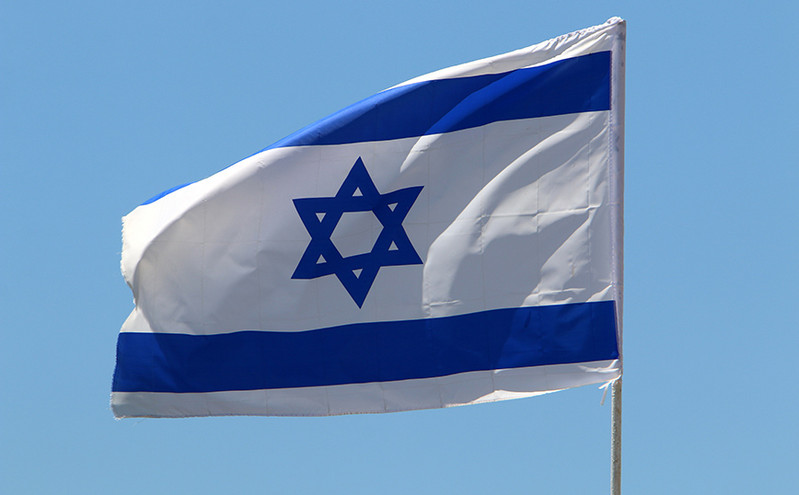 To Ισραήλ ανακοίνωσε τη νομιμοποίηση 9 οικισμών στη Δυτική Όχθη ενώ ο στρατός εξαπέλυσε αεροπορικές επιδρομές στη Γάζα