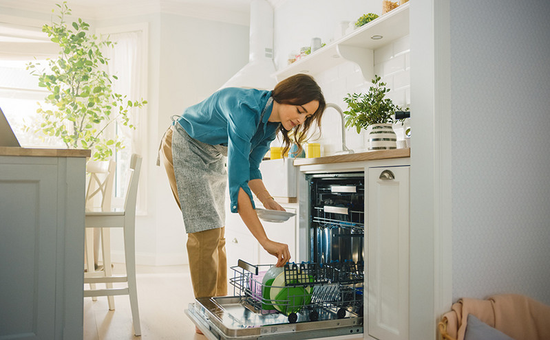 Με τι μπορείτε να αντικαταστήσετε το απορρυπαντικό για το πλυντήριο πιάτων