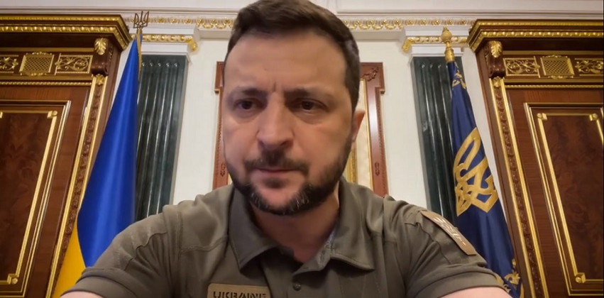 Πόλεμος στην Ουκρανία: Ο κόσμος θέλει να μάθει να πολεμάει και να νικάει σαν τους Ουκρανούς, λέει ο Ζελένσκι