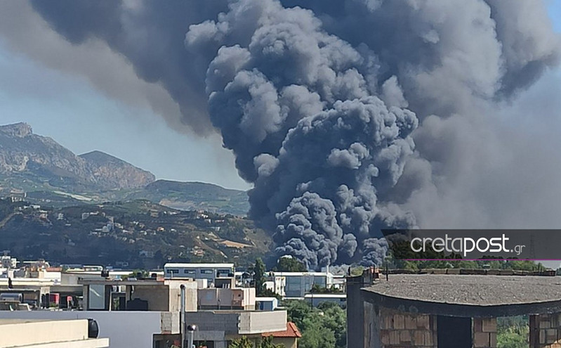 Ηράκλειο: Ολονύχτια μάχη της Πυροσβεστικής για τις φωτιές σε Φοινικιά και Τύλισο