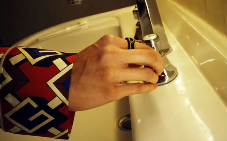 Gucci x Oura: Το «έξυπνο» και στυλάτο δαχτυλίδι που θα καταγράφει την υγεία σας