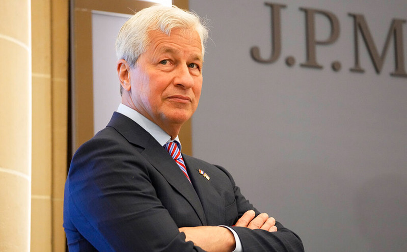 «Προετοιμαστείτε για οικονομικό τυφώνα» &#8211; Προειδοποιεί ο Τζέιμι Ντάιμον της JPMorgan