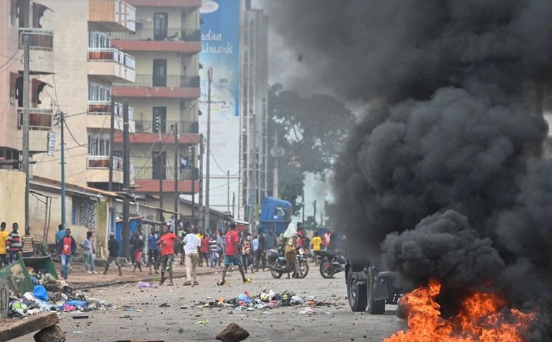 Γουινέα: Συνεχίζονται οι διαδηλώσεις κατά της στρατιωτικής χούντας &#8211; Τουλάχιστον τέσσερις νεκροί