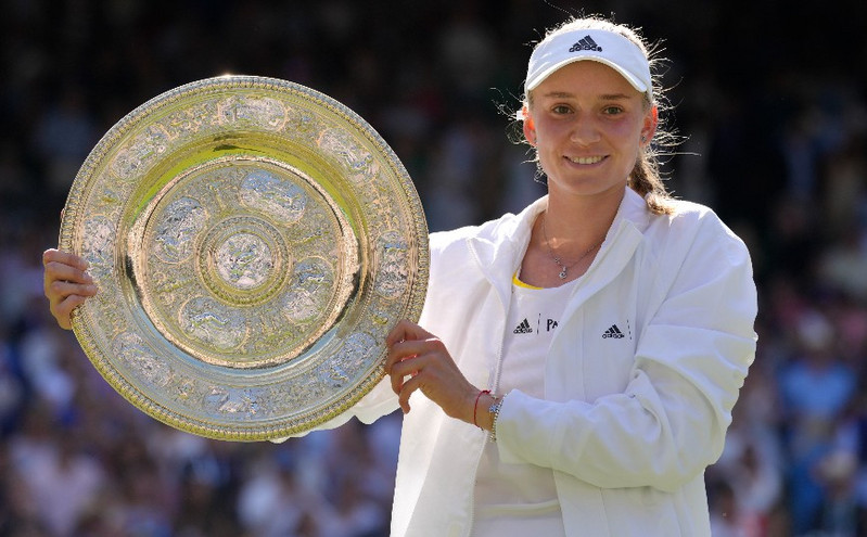 Wimbledon: Θρίαμβος για τη Ριμπάκινα στον τελικό με τη Ζαμπέρ