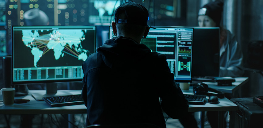 Ο πόλεμος ΗΠΑ – Κίνας: Διαδικτυακή κατασκοπεία και κυβερνοεπιθέσεις