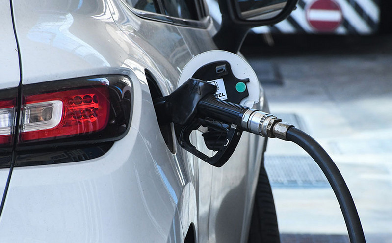 Πρόστιμα 140.000 ευρώ σε επιχειρήσεις καυσίμων και ειδών αυτοκινήτου για αθέμιτη κερδοφορία