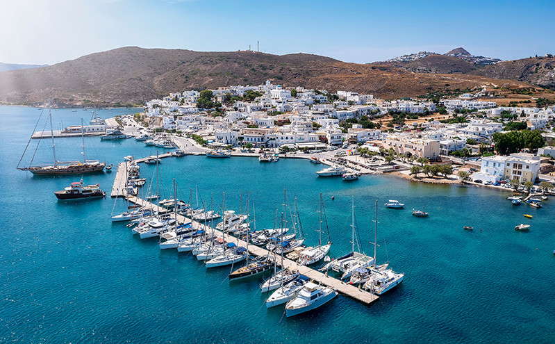 Travel + Leisure: Τρία ελληνικά νησιά ανάμεσα στα 25 καλύτερα του κόσμου