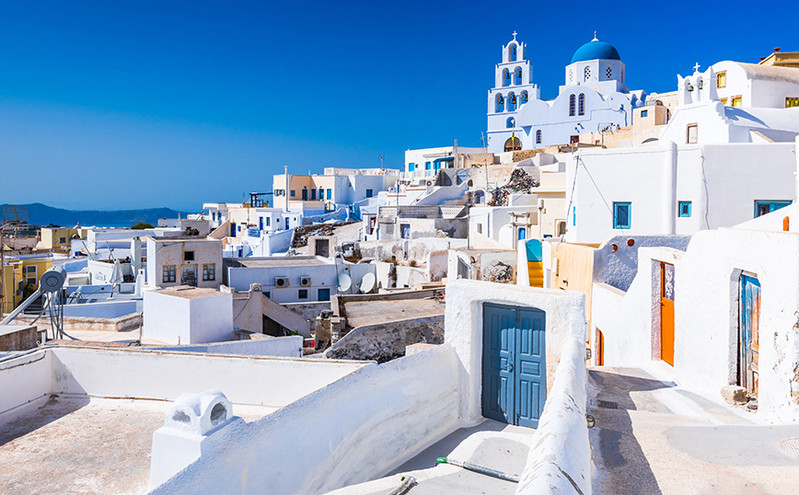 Ποιο ελληνικό νησί πρότεινε το ChatGPT για ένα ταξίδι 2 εβδομάδων στην Ευρώπη
