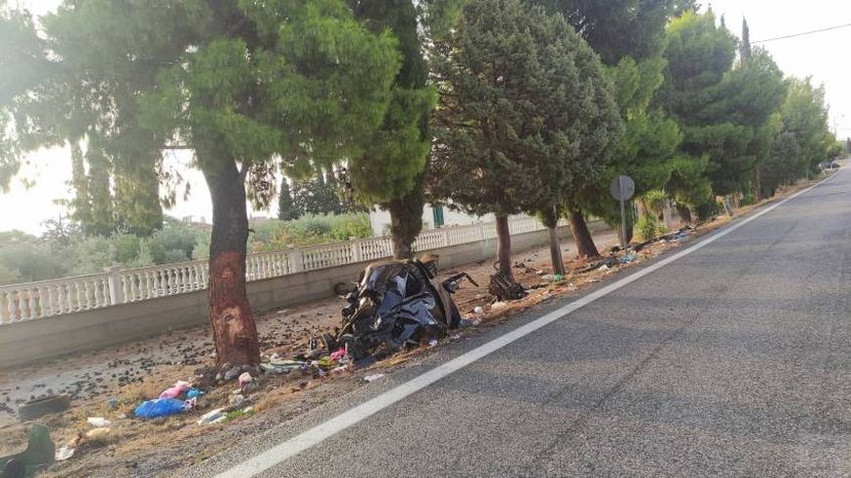 Τροχαίο δυστύχημα στο Γαλαξίδι: Πώς έγινε η τραγωδία &#8211; Θλίψη για τον θάνατο του 24χρονου και της 21χρονης