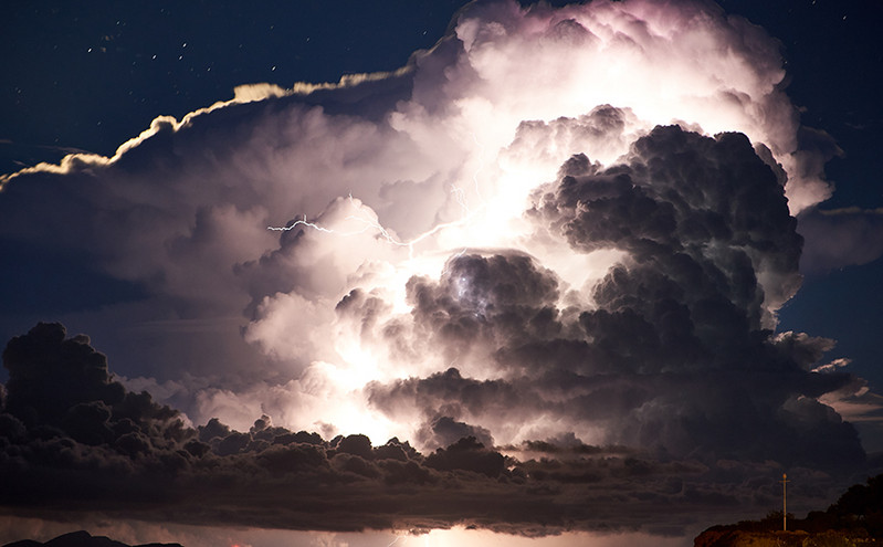 Κακοκαιρία στην Αττική: Πάνω από 700 κεραυνοί &#8211; Οι καταιγίδες από τις κάμερες του Εθνικού Αστεροσκοπείου