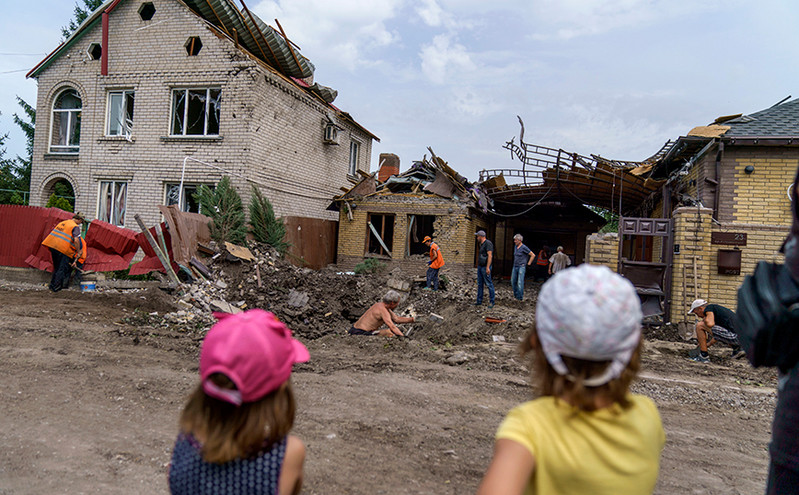 Ουκρανία: Τουλάχιστον δύο νεκροί από ρωσικό βομβαρδισμό στο Κραματόρσκ, σύμφωνα με ουκρανό αξιωματούχο