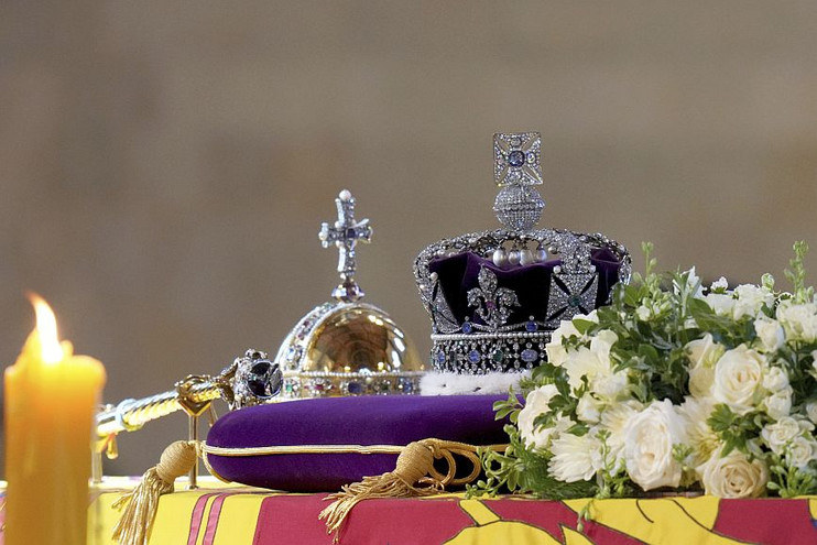 Βασίλισσα Ελισάβετ: Πώς διατηρείται η σορός της μέχρι την κηδεία