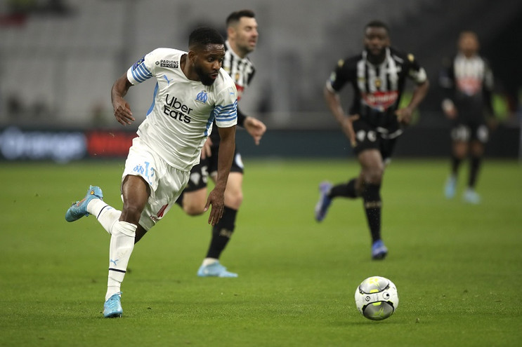 Ολυμπιακός: Οι Γάλλοι στέλνουν τον Σεντρίκ Μπακαμπού της Μαρσέιγ στους Πειραιώτες