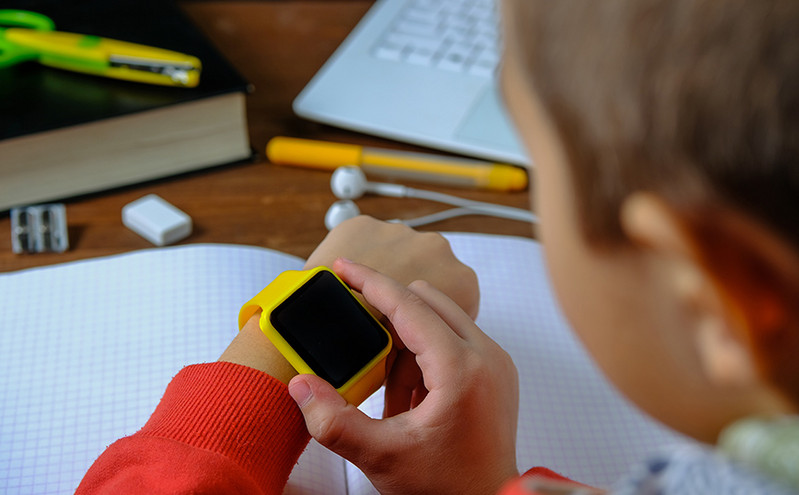 Είναι το smartwatch όντως μια καλή εισαγωγή για να μπουν τα παιδιά στον κόσμο της τεχνολογίας;