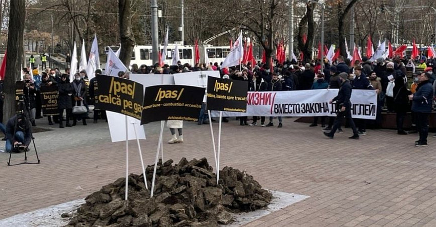 Μολδαβία: Χιλιάδες διαδηλωτές ζήτησαν την παραίτηση της κυβέρνησης λόγω της αύξησης των τιμών της ενέργειας