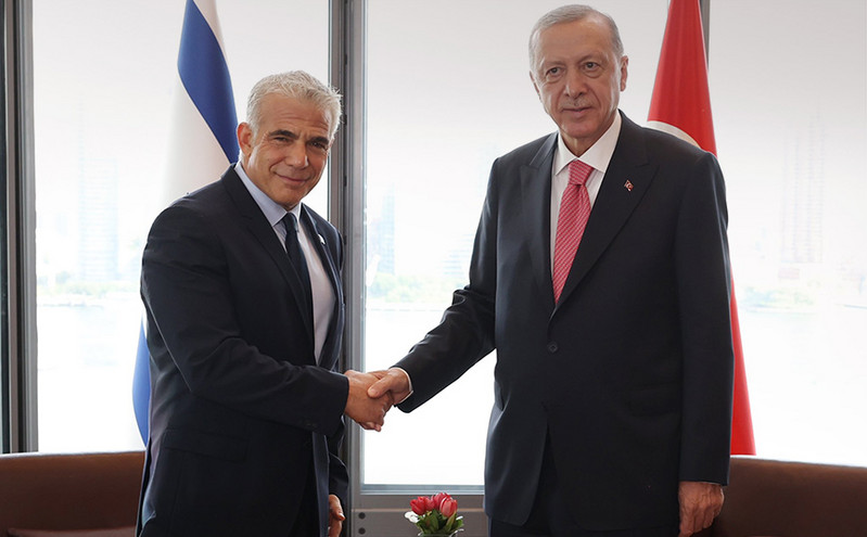Ερντογάν και Λαπίντ συναντήθηκαν για πρώτη φορά &#8211; Ο Ισραηλινός πρόεδρος έθεσε το θέμα των αιχμαλώτων της Χαμάς