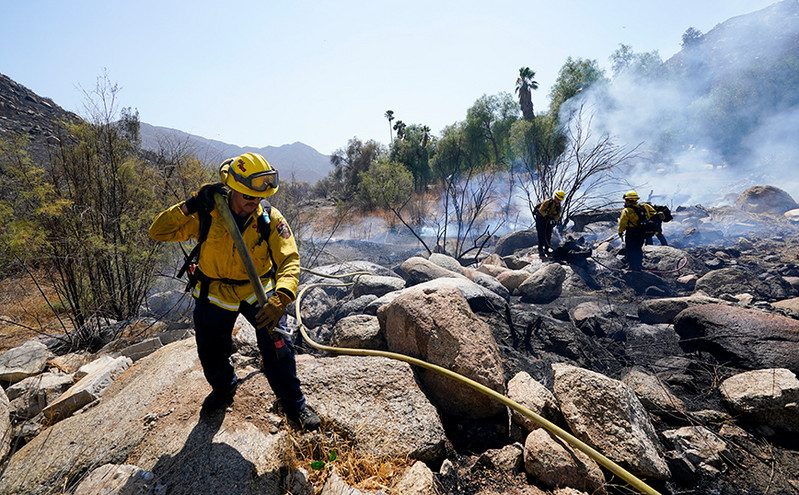 ΗΠΑ: Φωτιά έκαψε 21.000 στρέμματα, τραυματίστηκαν 7 πυροσβέστες