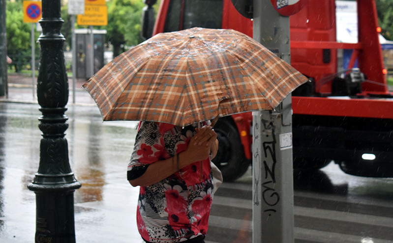 Συνεχίζεται η κακοκαιρία &#8211; Νέα προειδοποίηση από την ΕΜΥ: Βροχές και ισχυρές καταιγίδες σε όλη τη χώρα