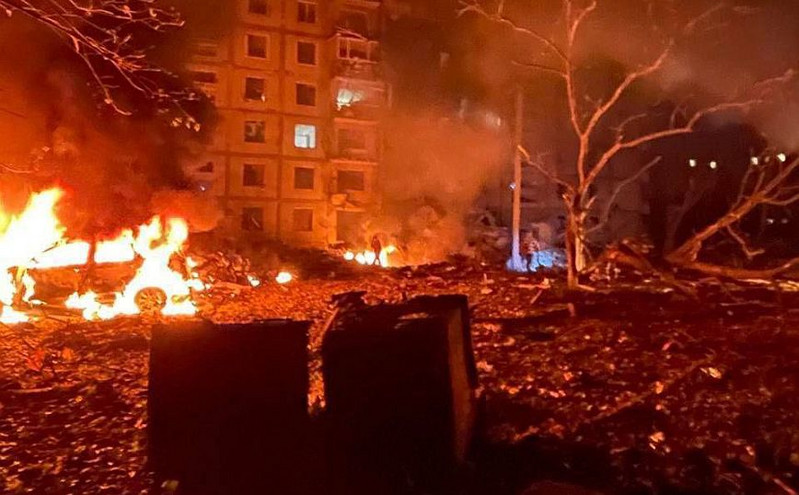 Πόλεμος στην Ουκρανία: Πληροφορίες για δεκάδες νεκρούς και τραυματίες από νέο βομβαρδισμό στη Ζαπορίζια