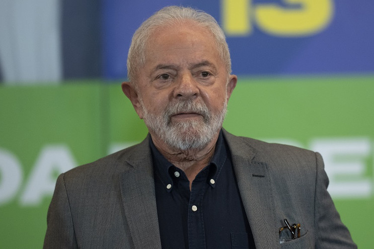 Βραζιλία: Μειώνεται το προβάδισμα Λούλα ενόψει του δεύτερου γύρου των προεδρικών εκλογών