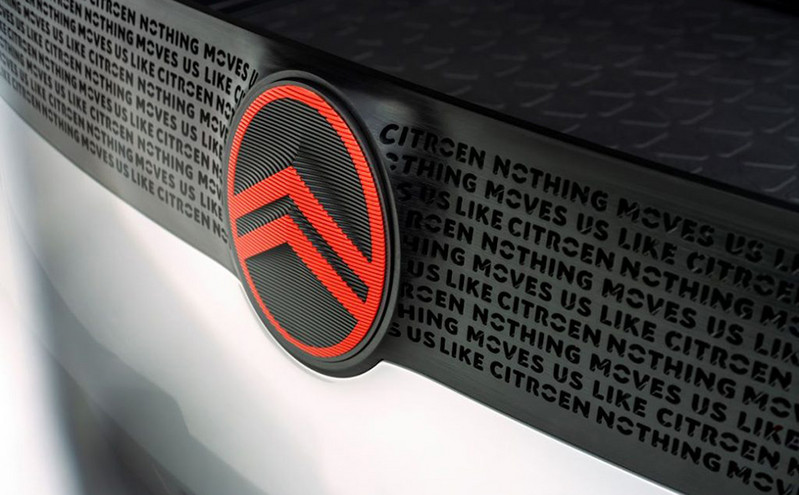 Νέο λογότυπο για την Citroën