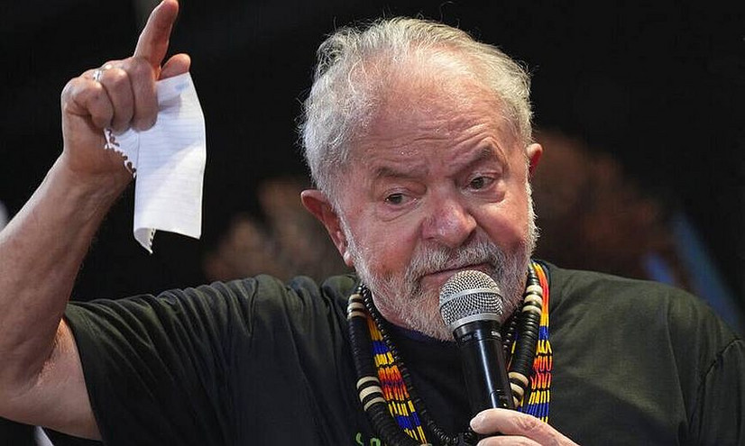 Βραζιλία: Οριακό προβάδισμα Λούλα, με το 67% των ψήφων καταμετρημένο