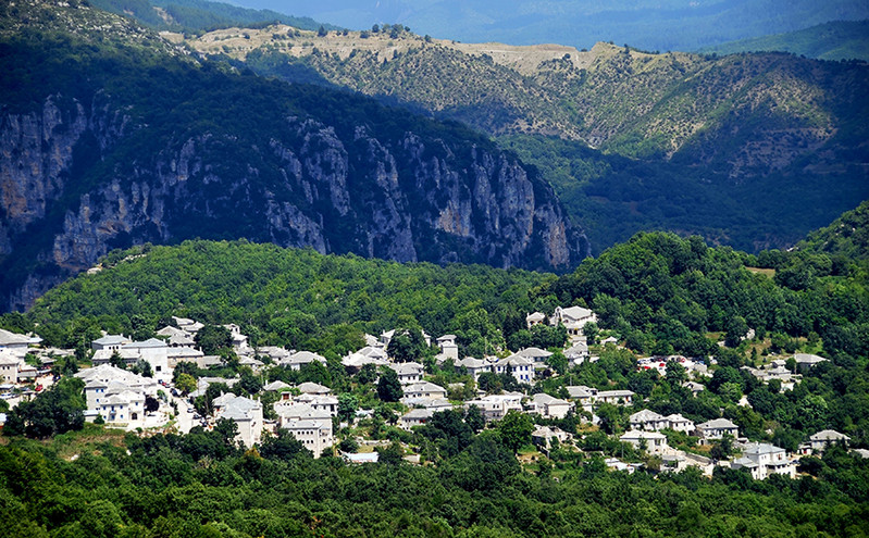 Συναγερμός στο Ζαγόρι &#8211; Μεγάλη επιχείρηση διάσωσης γυναίκας