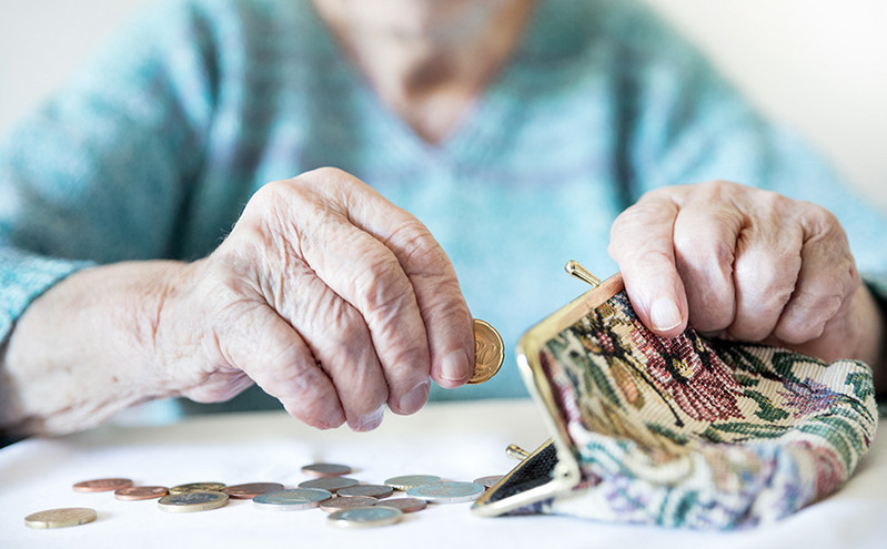 Συντάξεις Ιανουαρίου: Νωρίτερα θα πληρωθούν οι συνταξιούχοι λόγω γιορτών &#8211; Οι ημερομηνίες