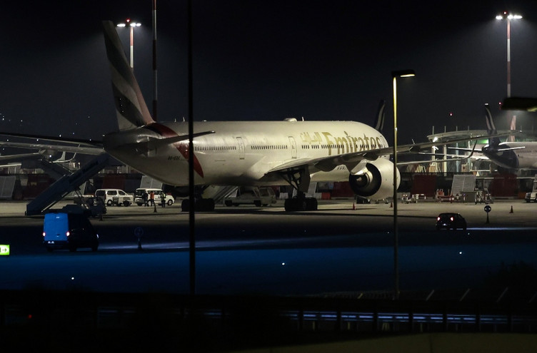 Τούρκος υπήκοος ο ύποπτος που αναζητούσαν οι ΗΠΑ στις πτήσεις της Emirates &#8211; Εντοπίστηκε στην Αθήνα