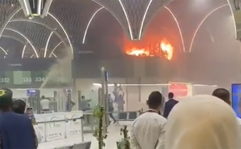 Φωτιά μέσα στο αεροδρόμιο της Βαγδάτης